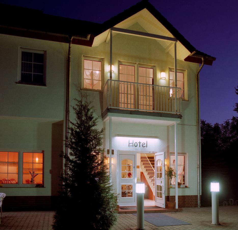Dunkelforth Hotel Am Meilenstein מראה חיצוני תמונה